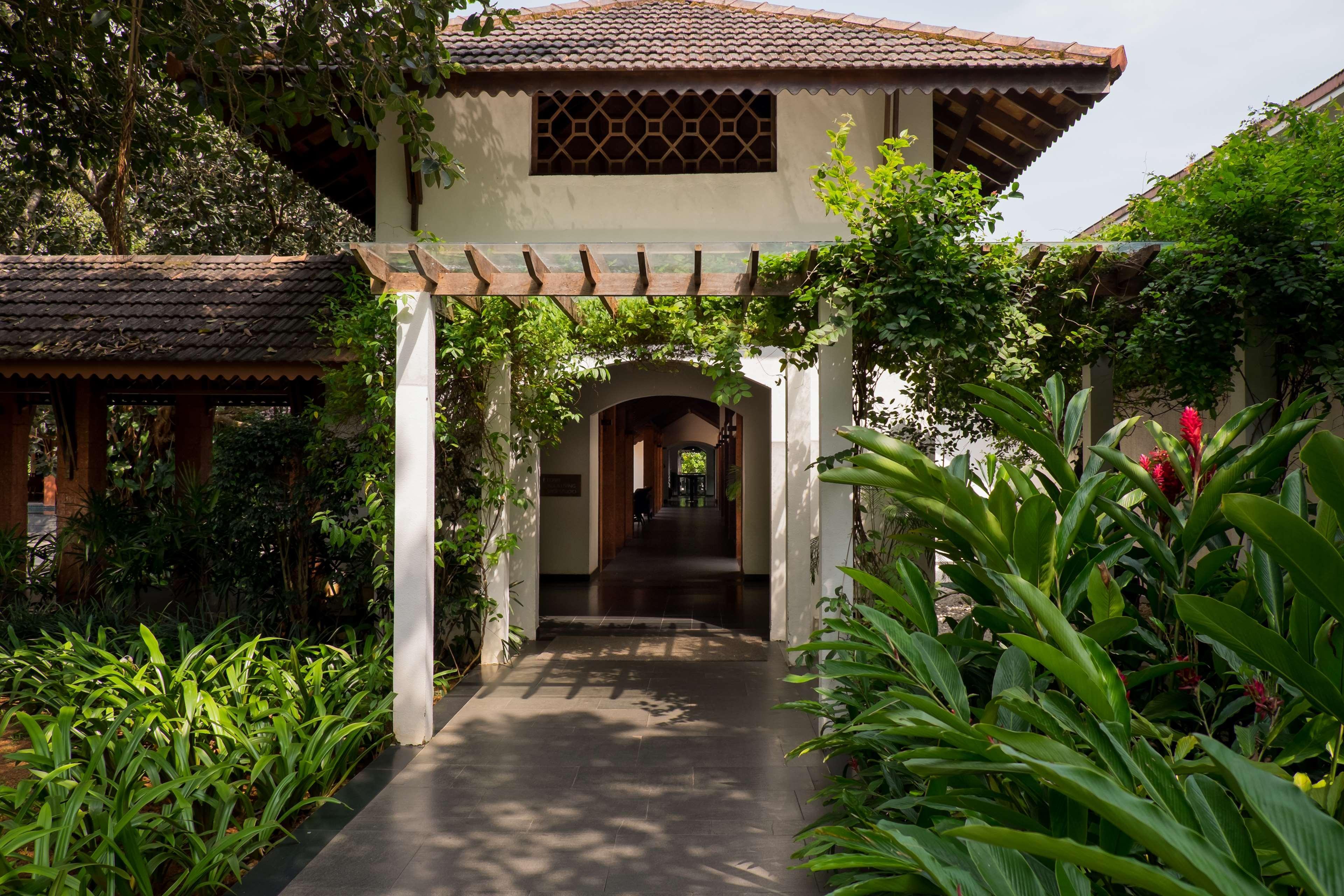 Alila Diwa Goa - A Hyatt Brand Hotel Маджорда Екстериор снимка
